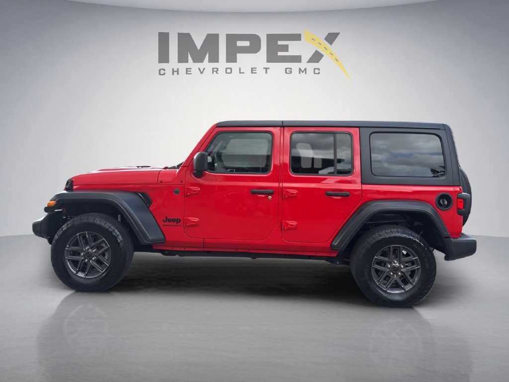 Used 2025 Jeep Wrangler Unlimited Sport AWD/4WD image 2