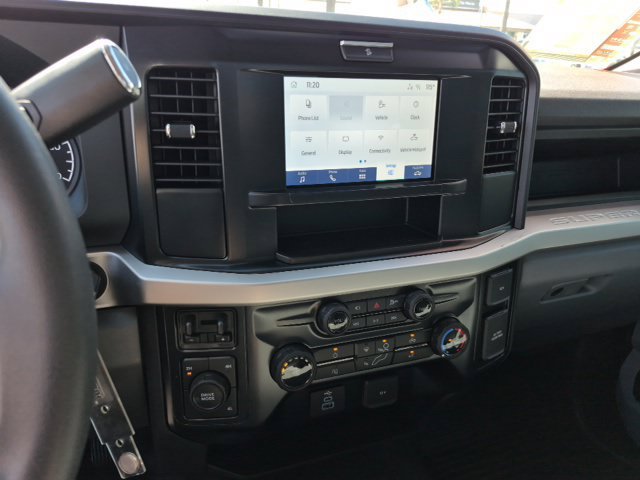Used 2025 Ford F350 XL w/ 360-Degree Camera Package AWD/4WD image 14