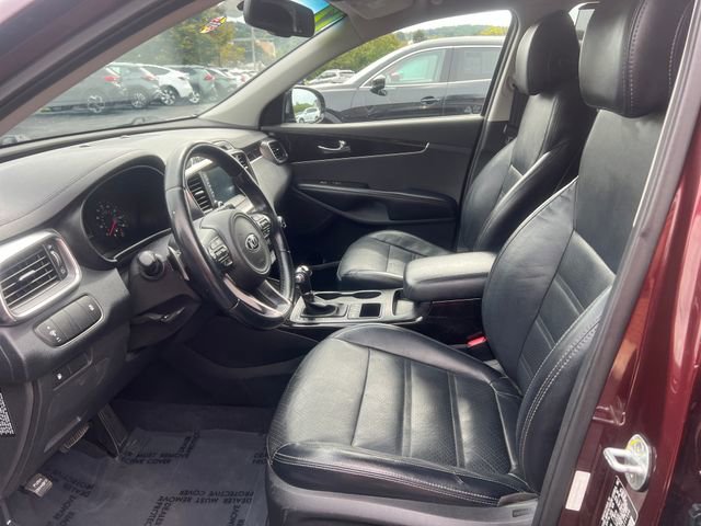 Used 2017 Kia Sorento EX image 17