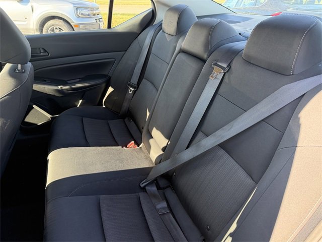 Used 2024 Nissan Altima 2.5 SV image 12