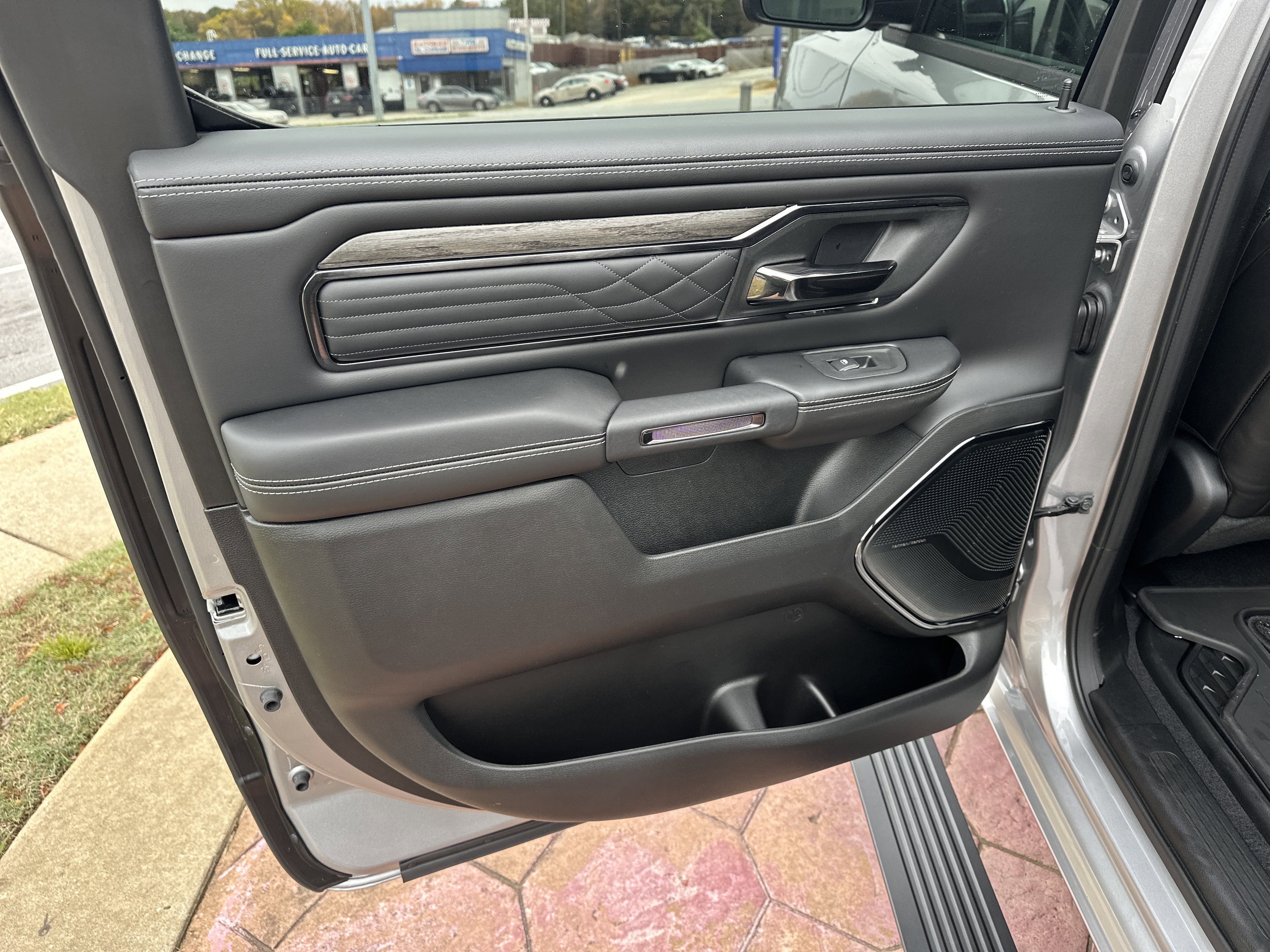 New 2026 RAM 1500 Limited image 15