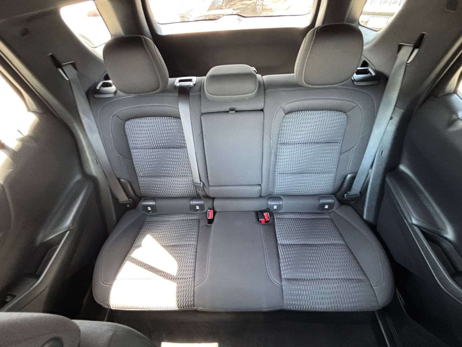 Used 2025 Chevrolet Equinox LT FWD image 38