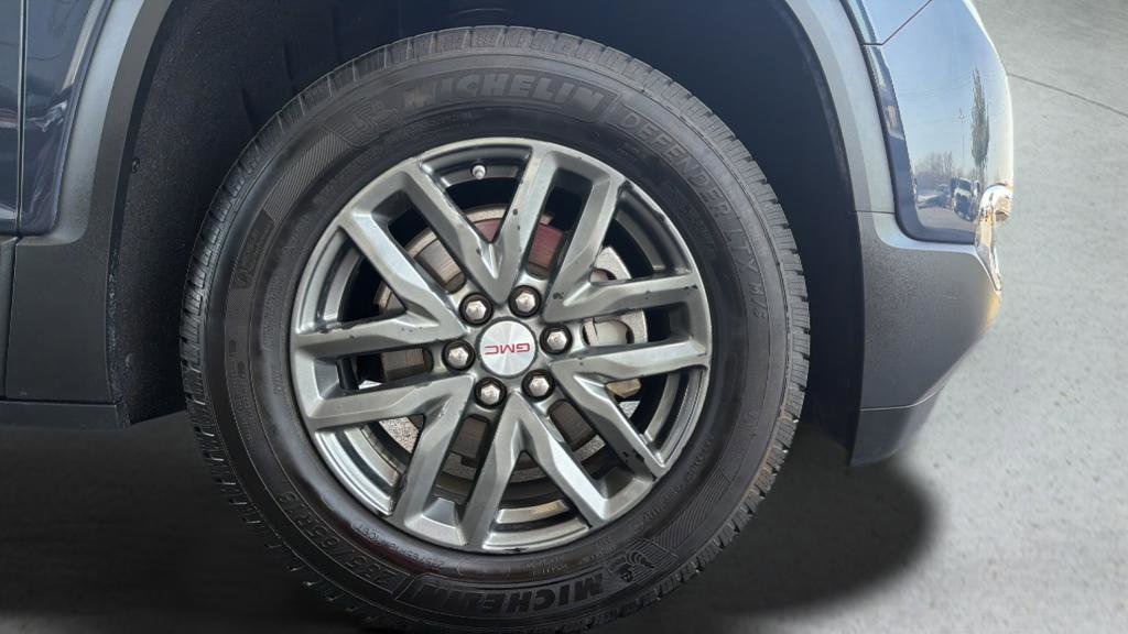 Used 2018 GMC Acadia SLT image 12