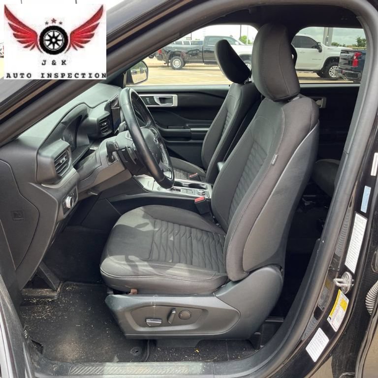 Used 2020 Ford Explorer XLT AWD/4WD image 5