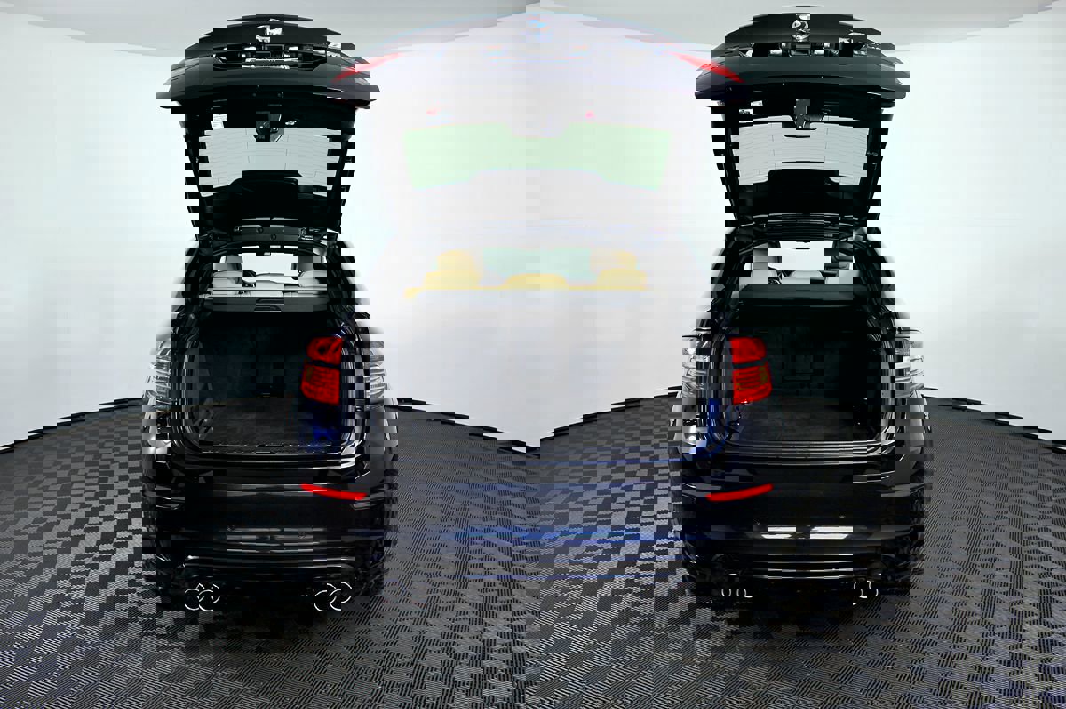 Used 2012 BMW X6 M image 49