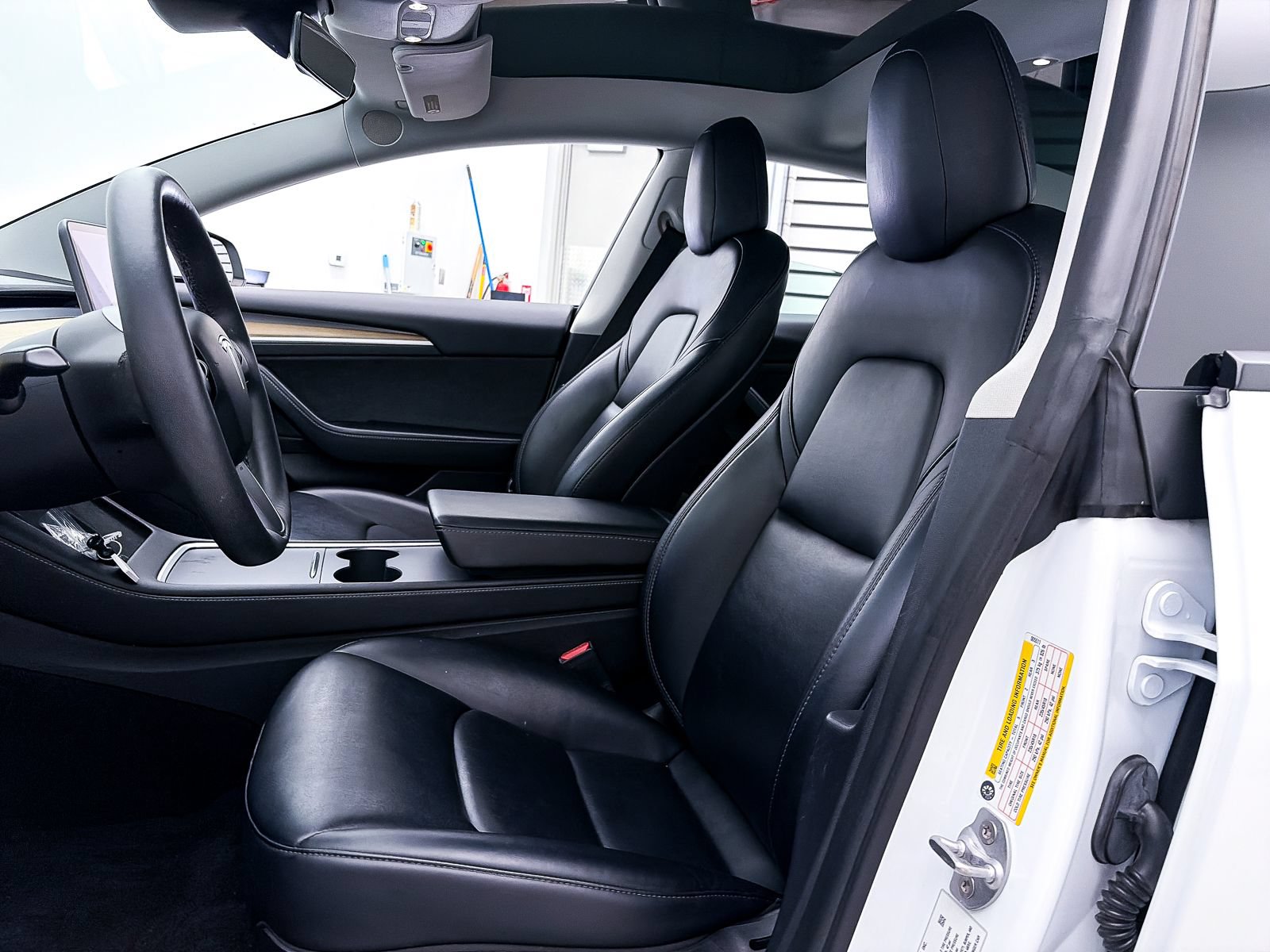 Used 2021 Tesla Model 3 Standard Range Plus RWD image 18