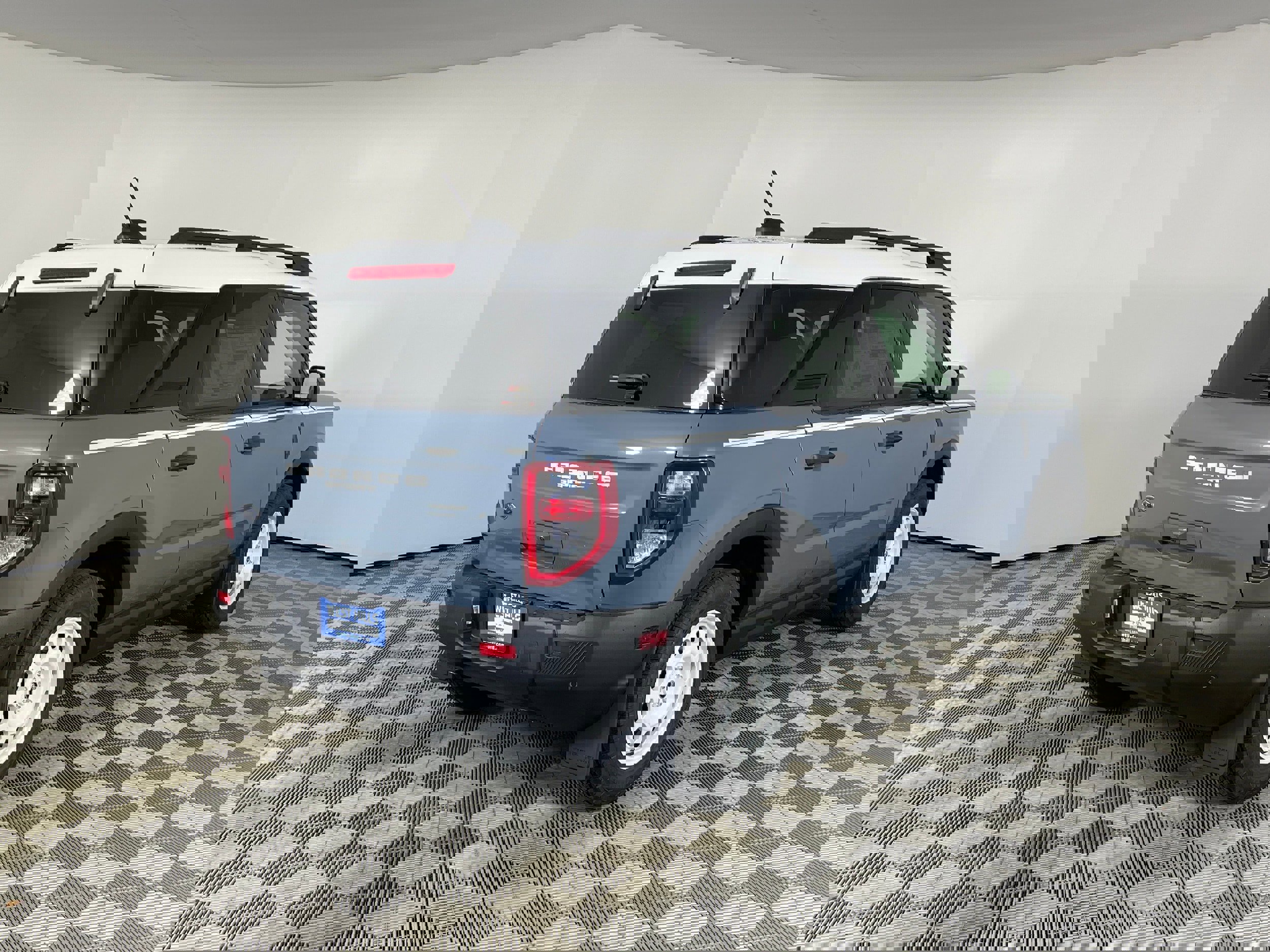 New 2025 Ford Bronco Sport Heritage w/ Convenience Package image 5