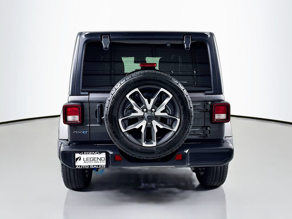 Used 2024 Jeep Wrangler Unlimited AWD/4WD image 6