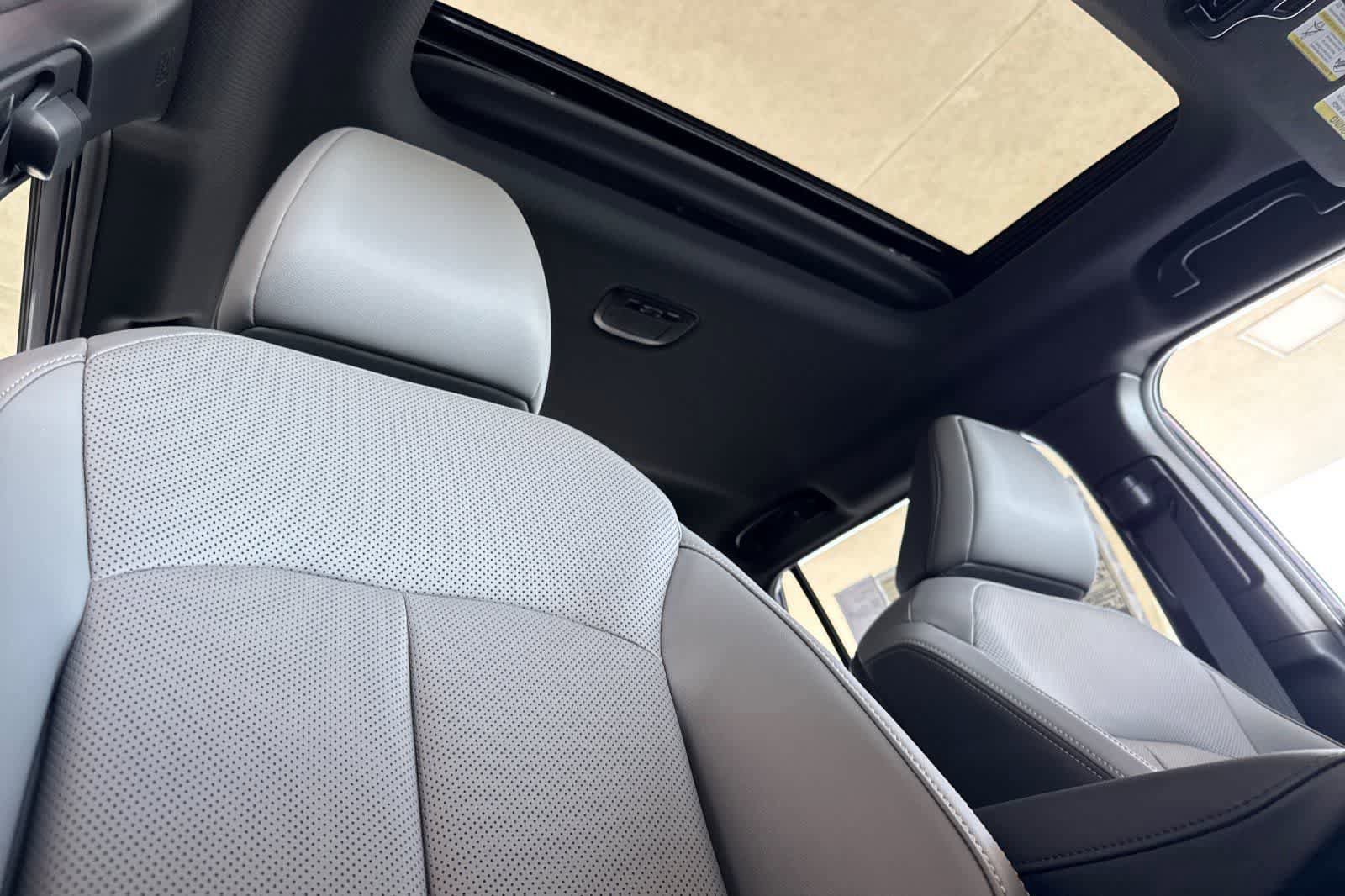 New 2026 Subaru Outback Limited AWD/4WD image 18