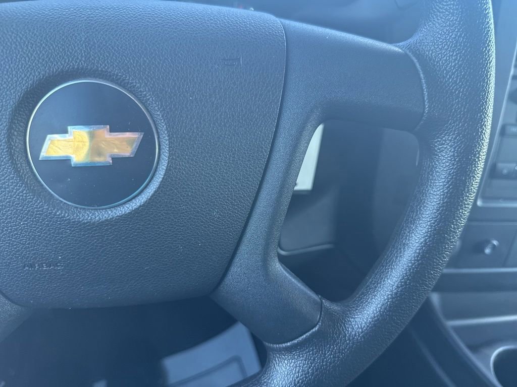 Used 2023 Chevrolet Express 2500 w/ Driver Convenience Package image 14