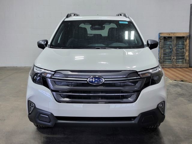 Used 2026 Subaru Forester Premium image 3