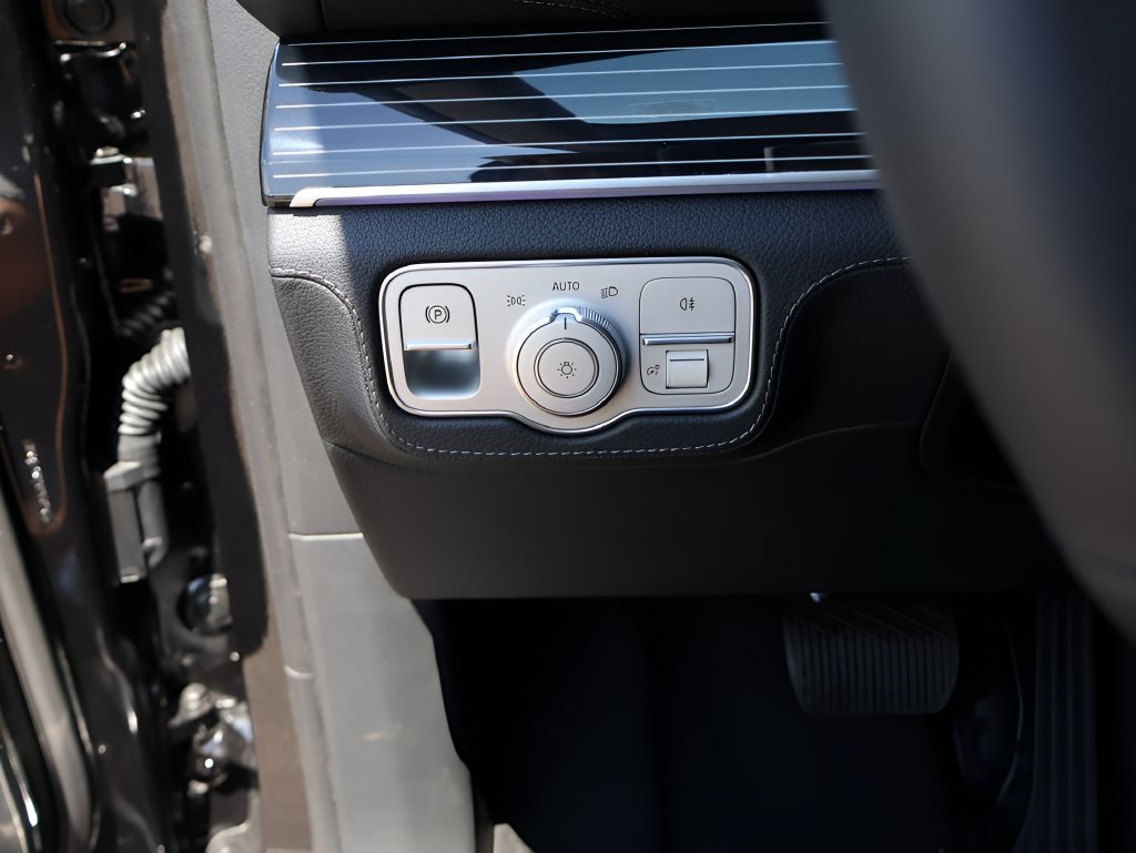 New 2026 Mercedes-Benz GLE 450 4MATIC image 35