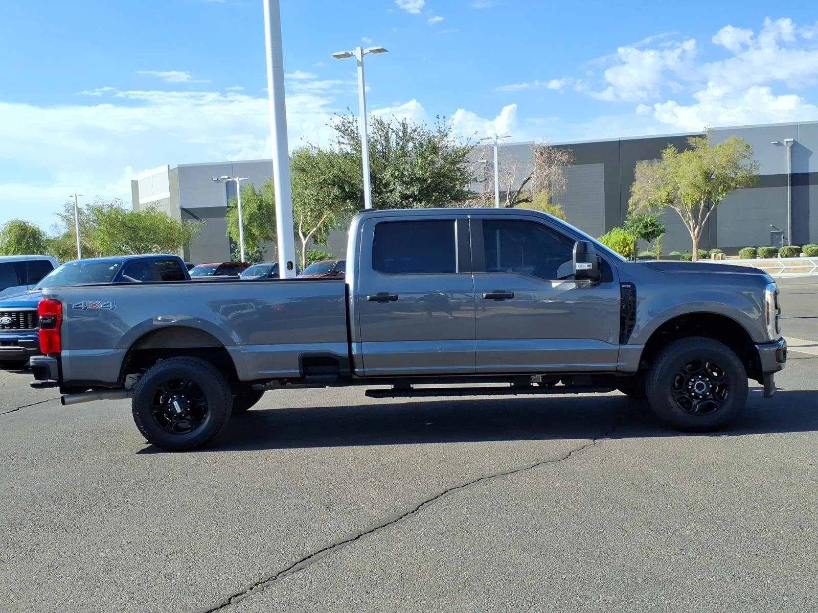 Used 2024 Ford F250 XL w/ STX Appearance Package AWD/4WD image 6