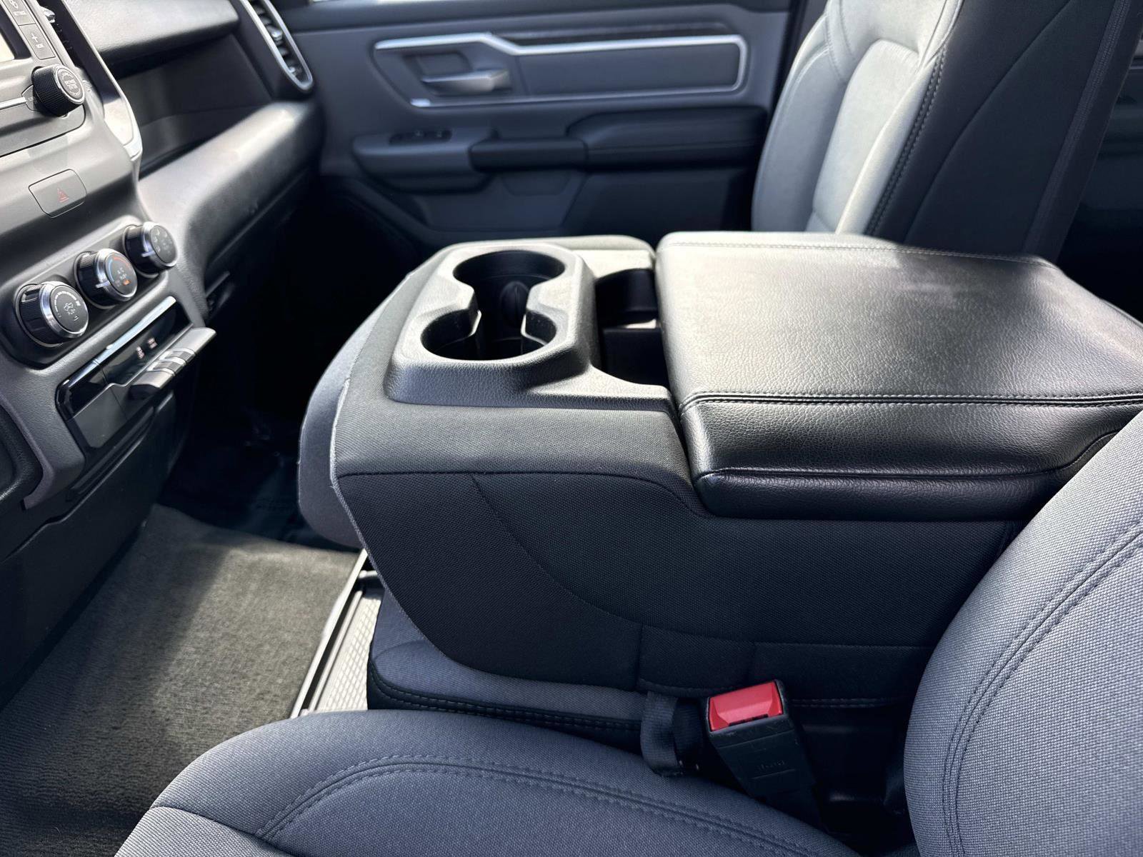 Used 2020 RAM 1500 Big Horn AWD/4WD image 15