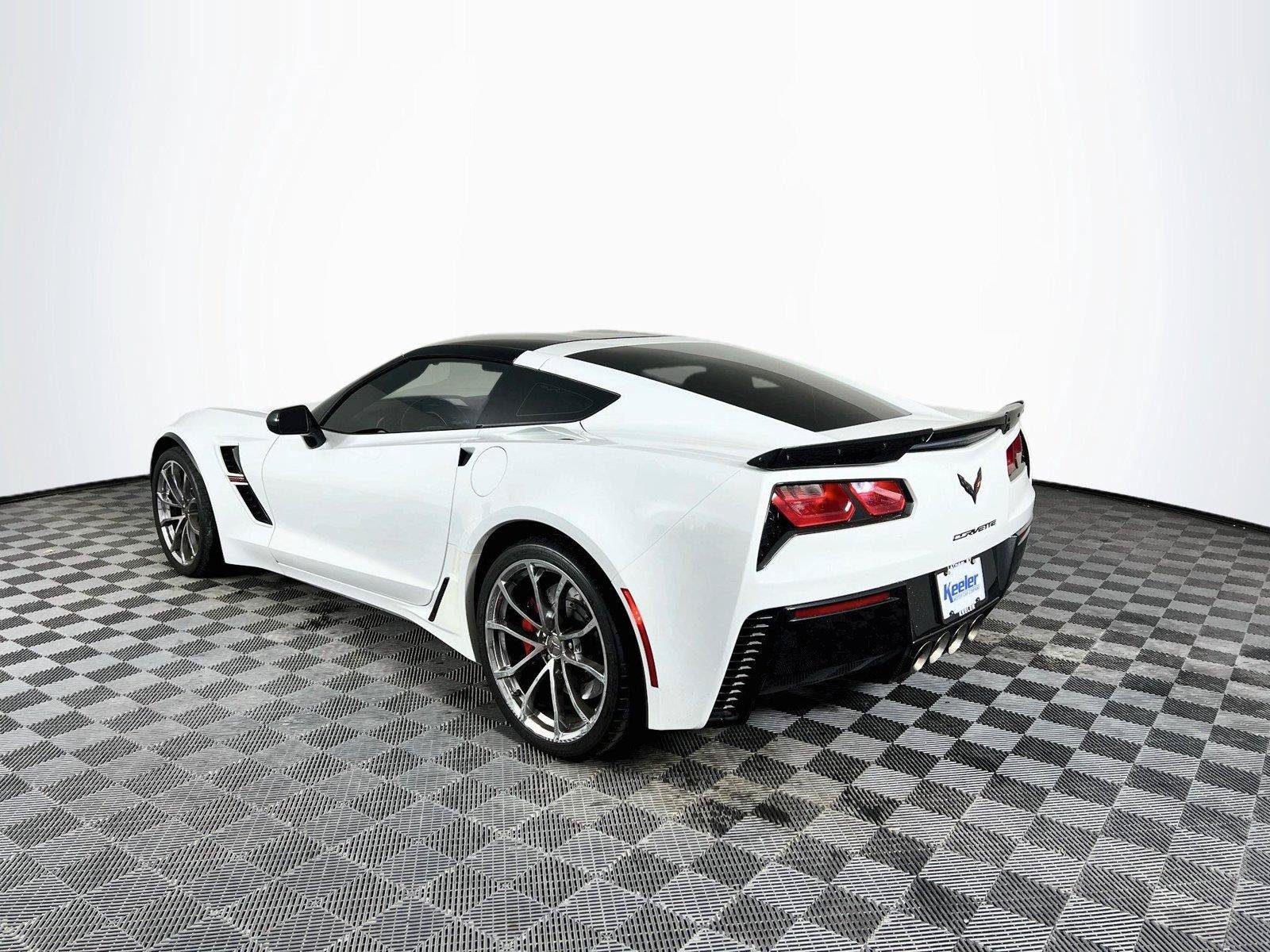 Used 2019 Chevrolet Corvette Grand Sport RWD image 4