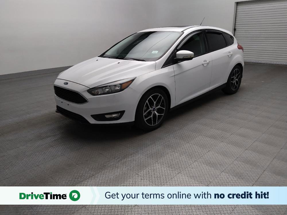 Used 2017 Ford Focus SEL FWD image 1