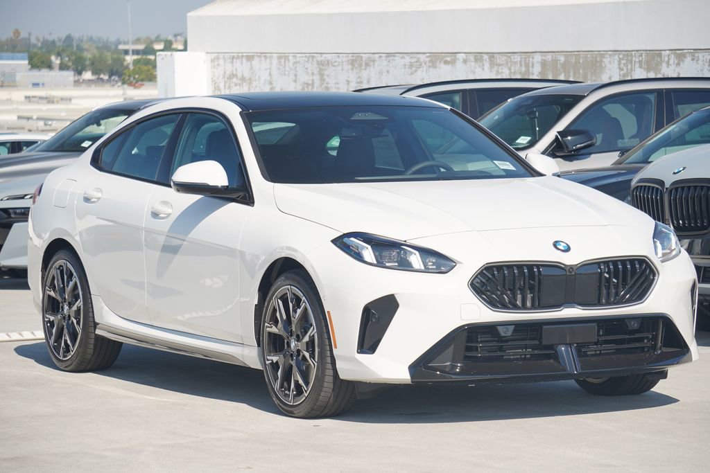Used 2026 BMW 228i w/ Technology Package FWD image 3