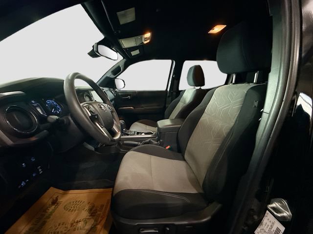 Used 2023 Toyota Tacoma TRD Sport w/ Advanced Technology Package image 21