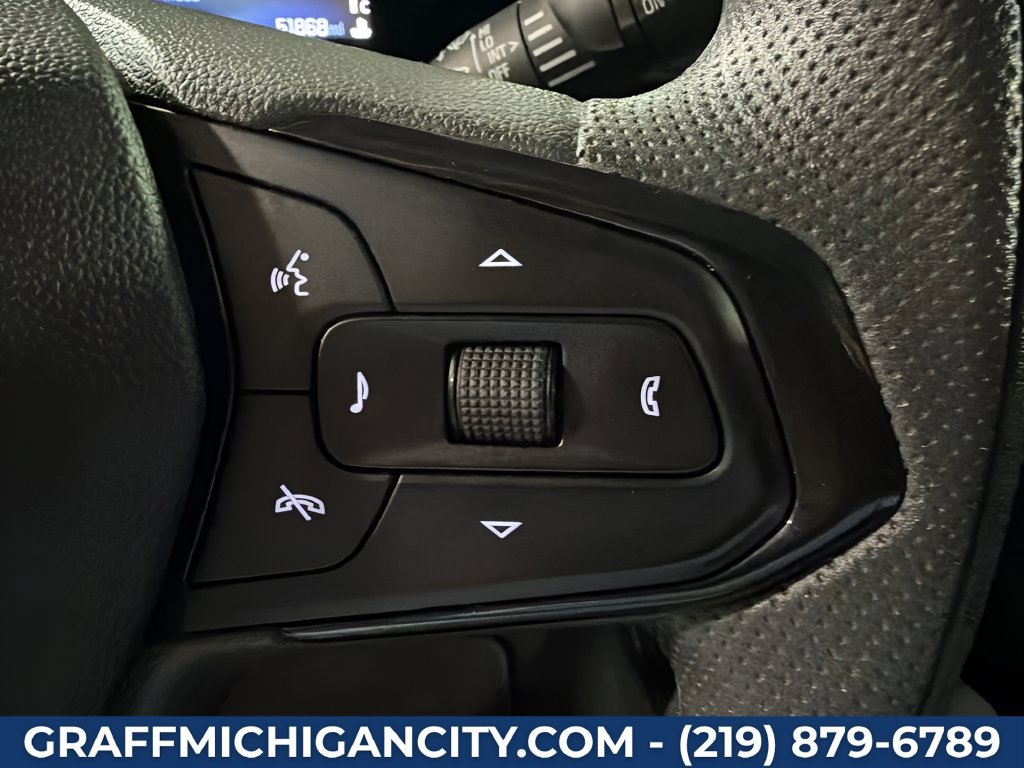 Used 2025 Chevrolet TrailBlazer LT AWD/4WD image 24