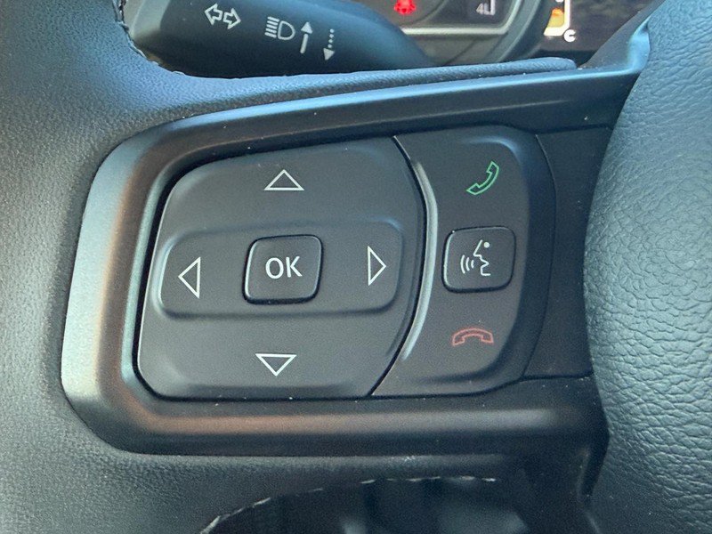 Used 2025 Jeep Wrangler Unlimited Rubicon AWD/4WD image 16