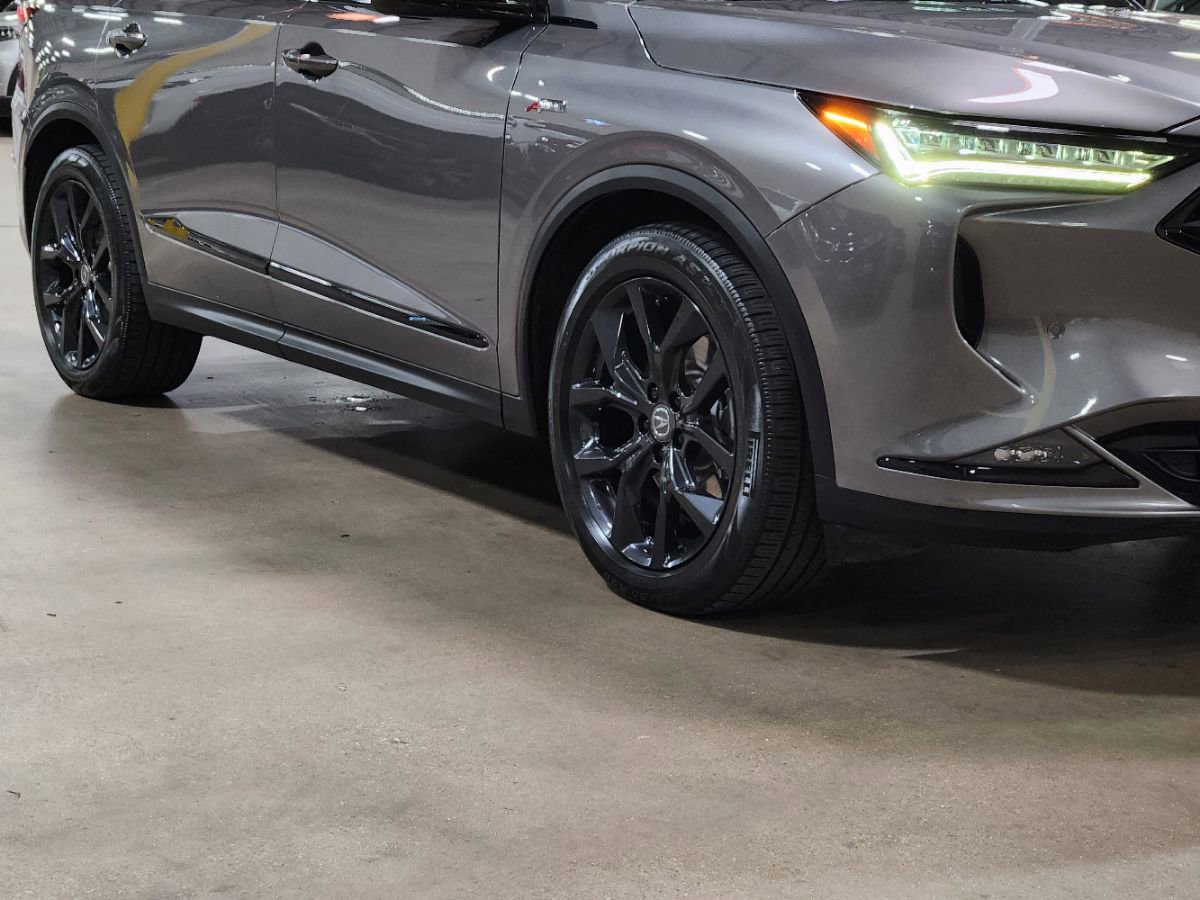 Used 2022 Acura MDX A-Spec image 16