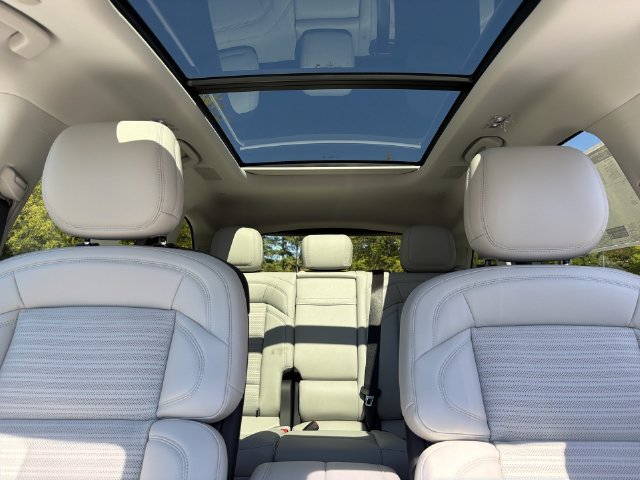 New 2026 Lincoln Nautilus Reserve AWD/4WD image 22