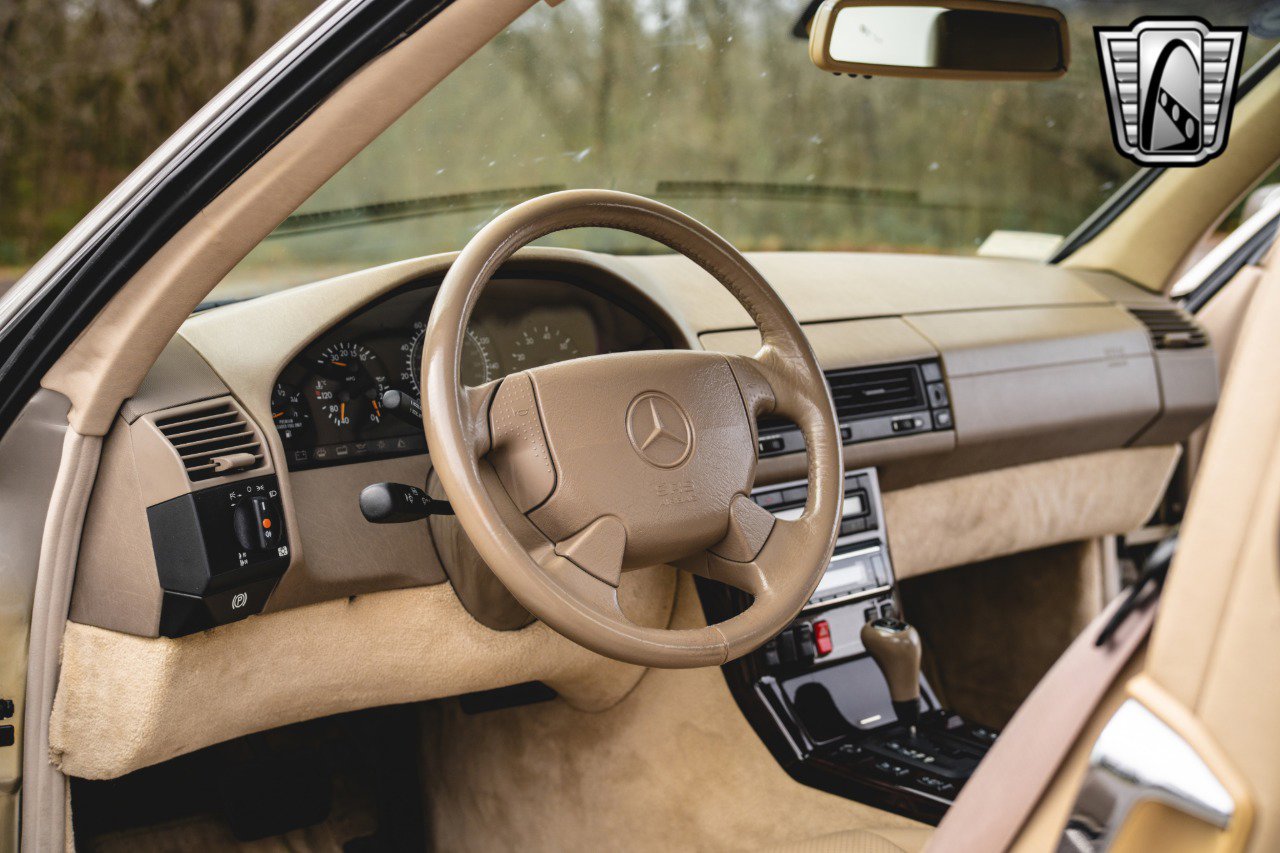 Used 1998 Mercedes-Benz SL 500 image 16