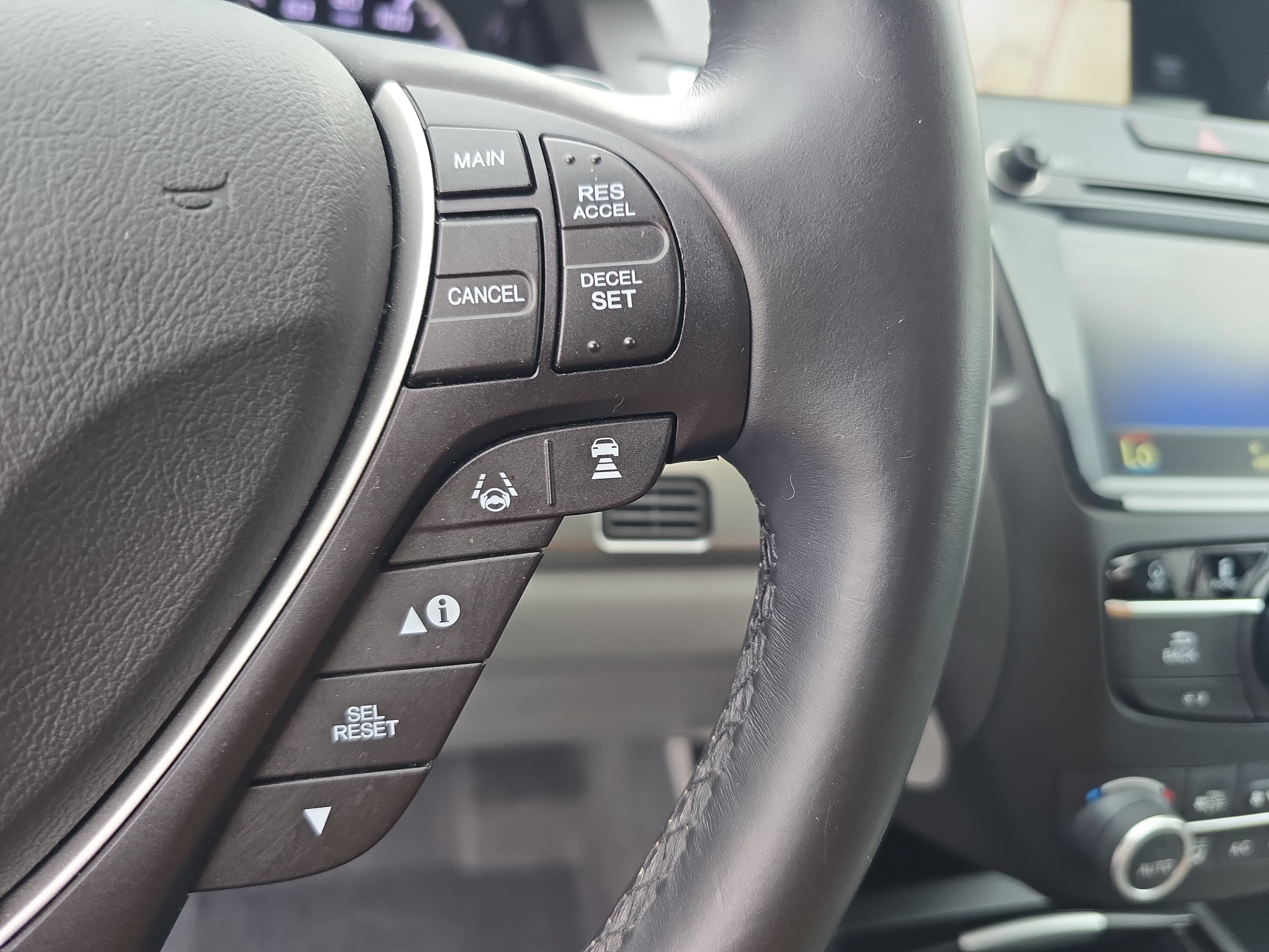 Used 2017 Acura RDX AWD w/ Advance Package image 18