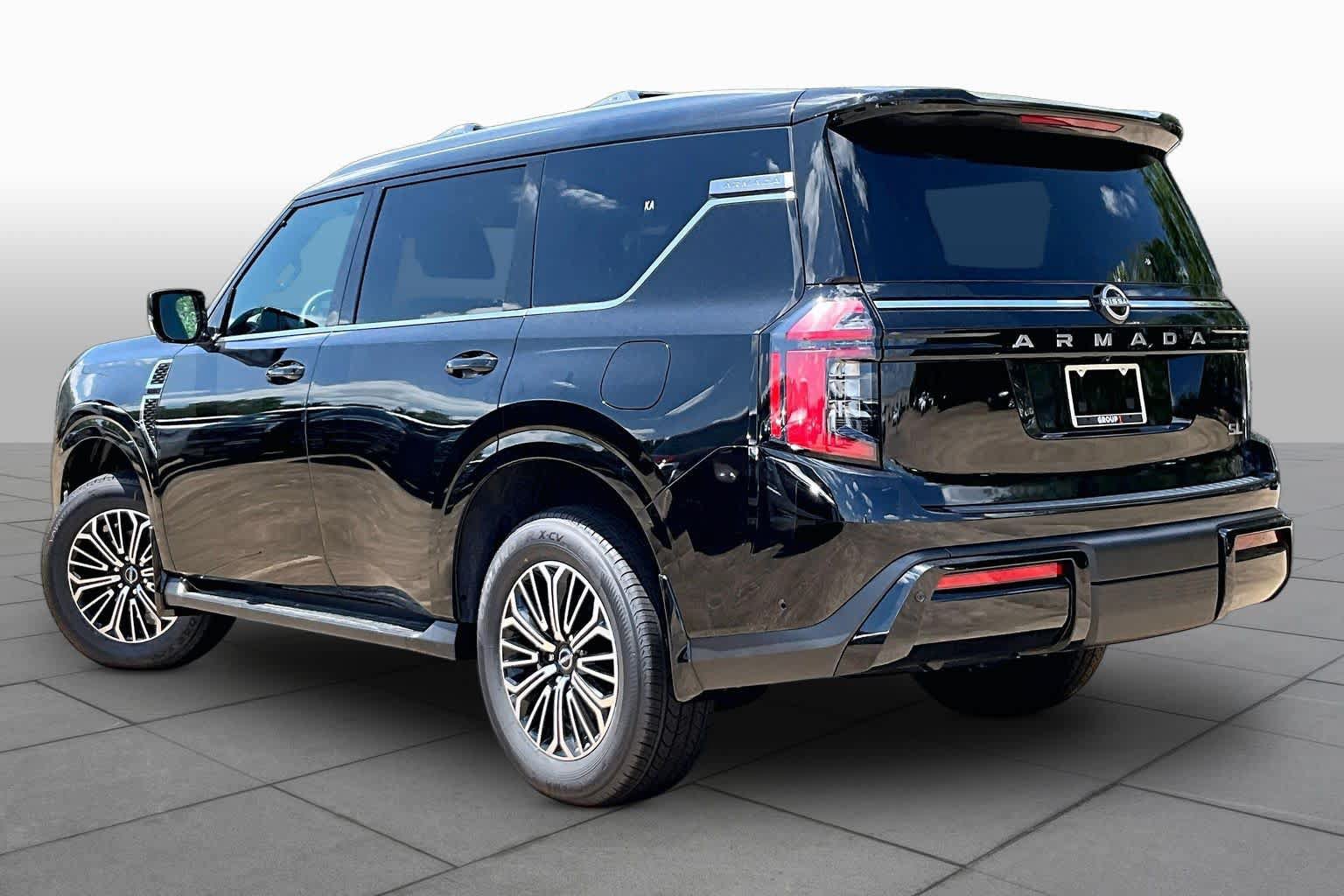 New 2026 Nissan Armada SL w/ Captain's Chari Seat Package AWD/4WD image 7