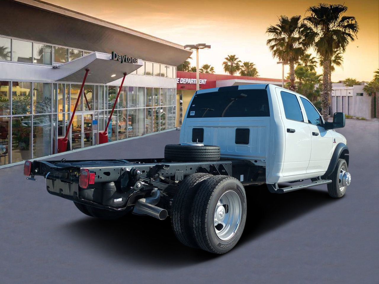 New 2026 RAM 5500 Tradesman w/ Chrome Appearance Group image 3