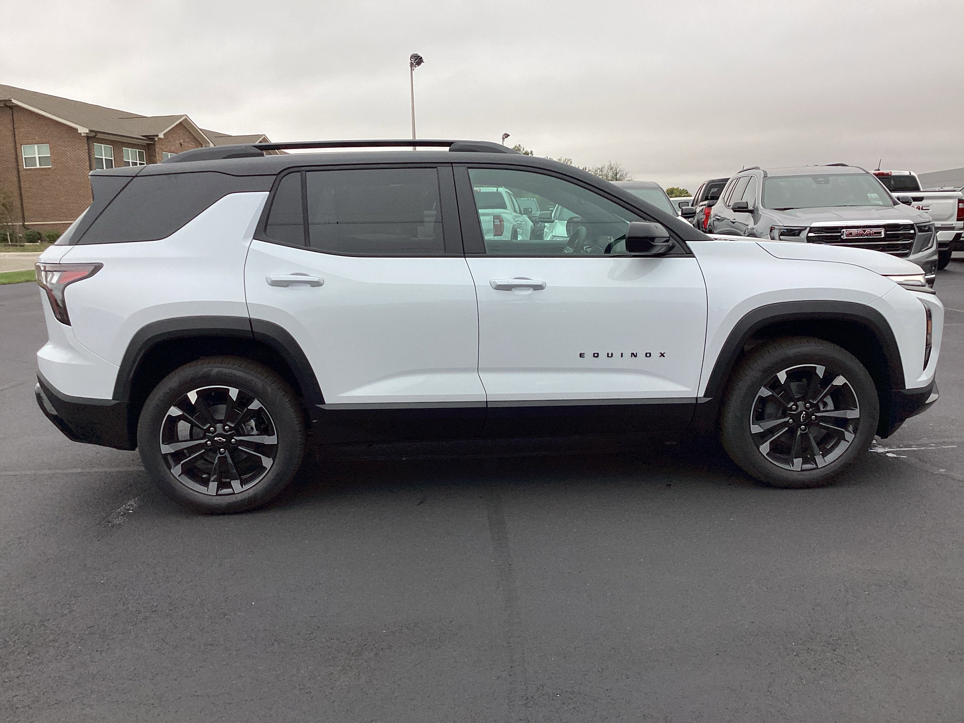 New 2026 Chevrolet Equinox RS image 7
