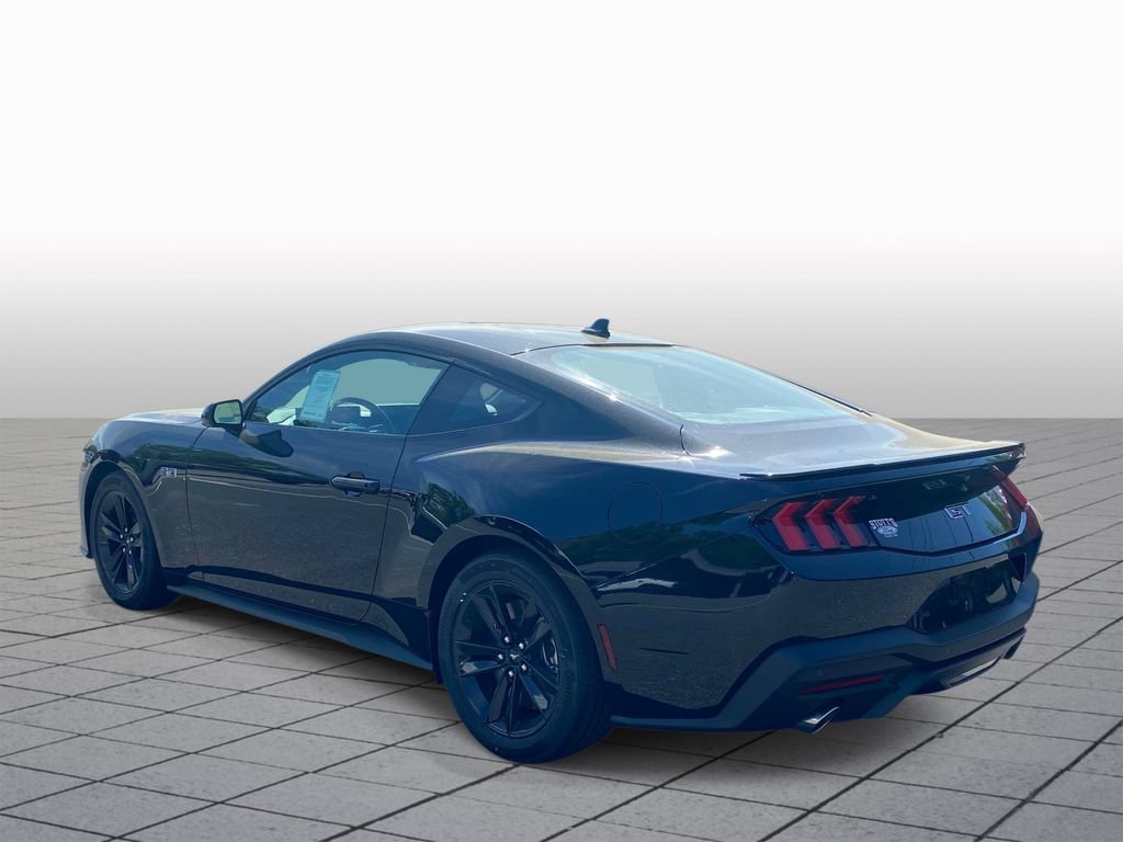 New 2026 Ford Mustang GT RWD image 4