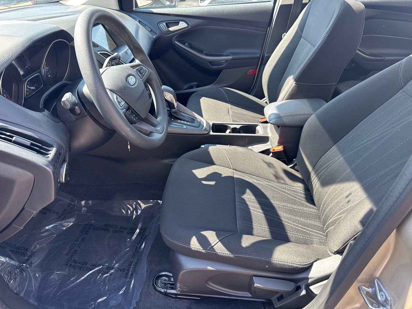 Used 2018 Ford Focus SEL FWD image 9