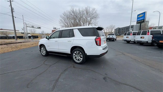Used 2021 Chevrolet Tahoe LT w/ LT Signature Package image 6