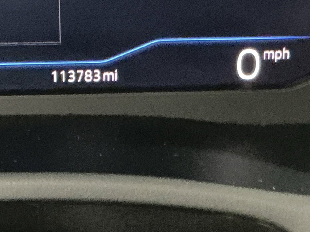 Used 2021 Volkswagen Atlas Cross Sport SEL image 11