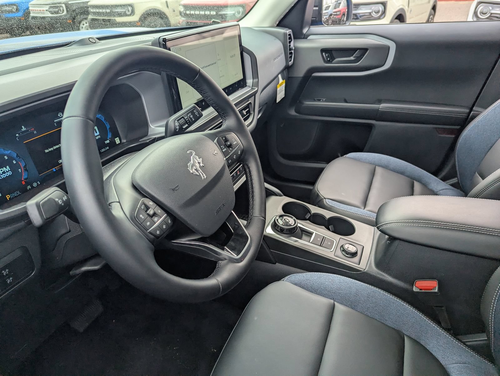New 2025 Ford Bronco Sport Outer Banks w/ Outer Banks Tech Package+ AWD/4WD image 48