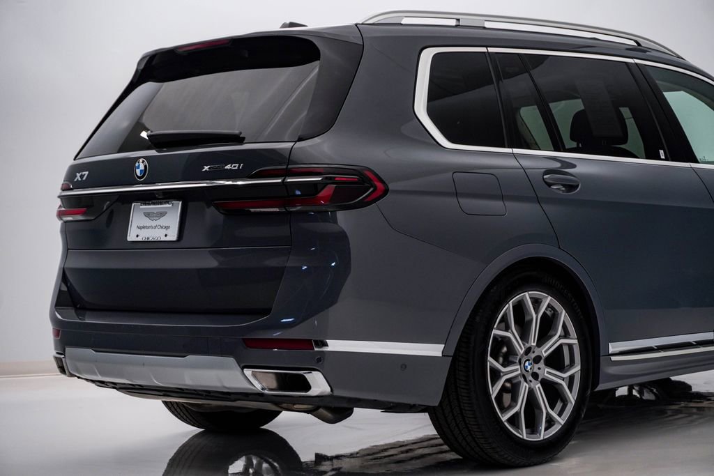 Used 2026 BMW X7 xDrive40i image 12