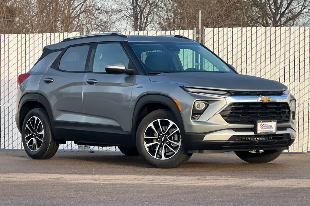 New 2026 Chevrolet TrailBlazer LT w/ Convenience Package image 2