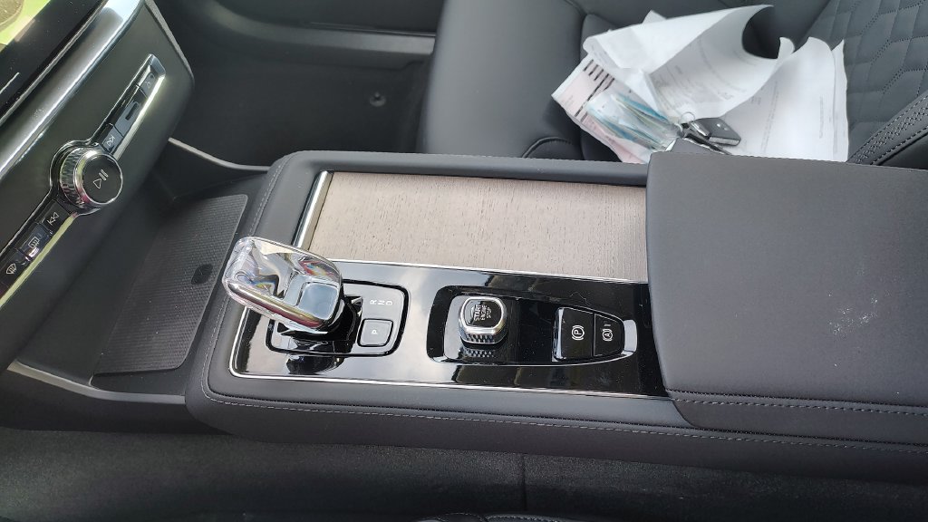 New 2026 Volvo XC90 B6 Plus AWD/4WD image 23