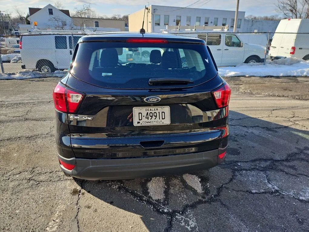 Used 2019 Ford Escape S FWD image 11
