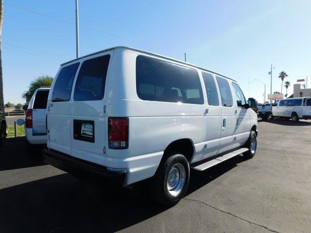 Used 2014 Ford E-350 and Econoline 350 XLT RWD image 6