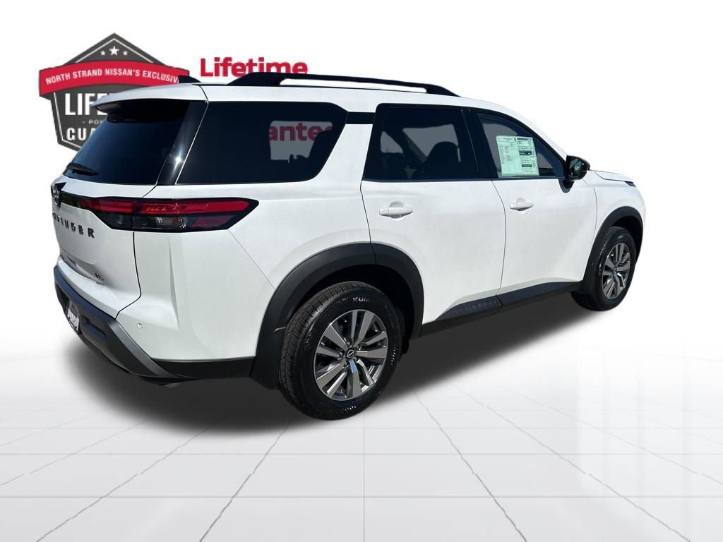 New 2026 Nissan Pathfinder SL FWD image 7