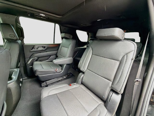 Used 2026 GMC Yukon Denali w/ Sun & Power Step Package RWD image 23