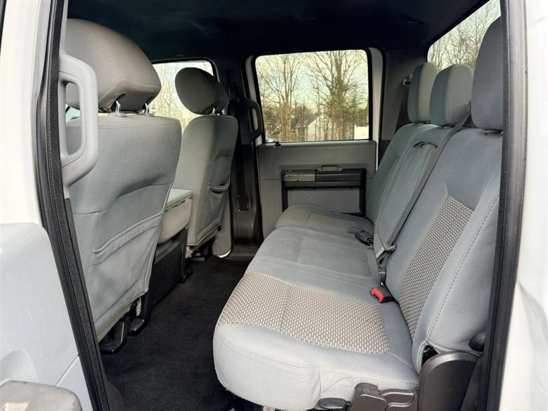 Used 2012 Ford F350 XLT w/ FX4 4X4 Off-Road Pkg image 17