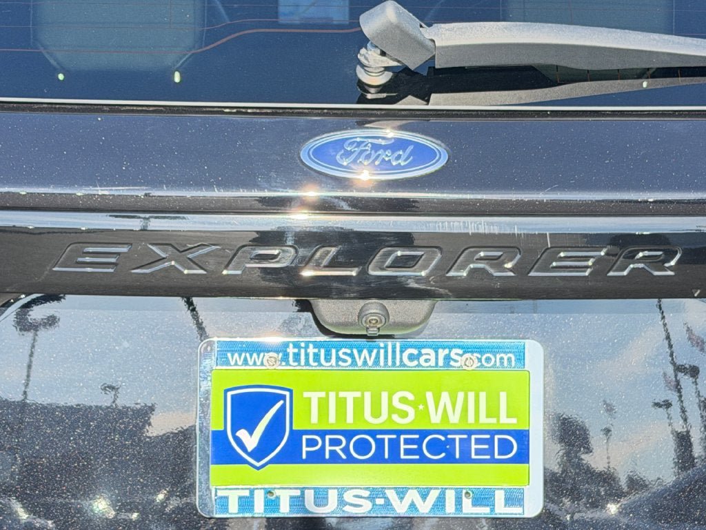 Used 2022 Ford Explorer ST-Line AWD/4WD image 35