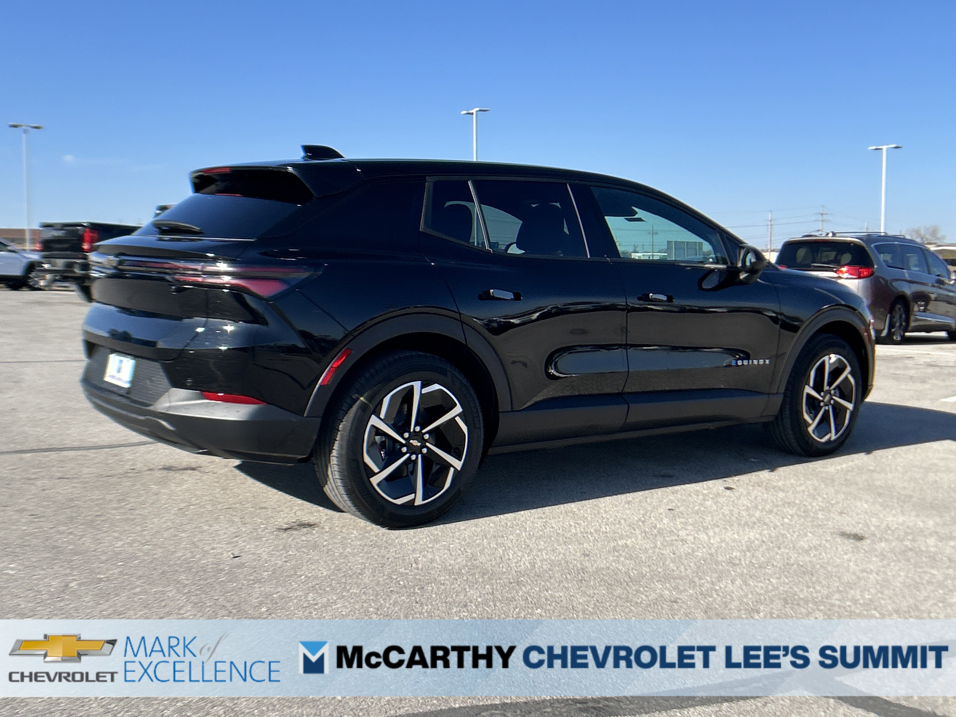 New 2026 Chevrolet Equinox EV LT w/ Comfort Package AWD/4WD image 10
