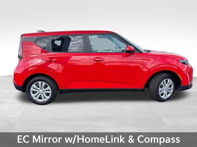 Used 2023 Kia Soul LX FWD image 9