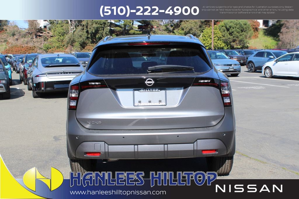 New 2026 Nissan Kicks SV image 8