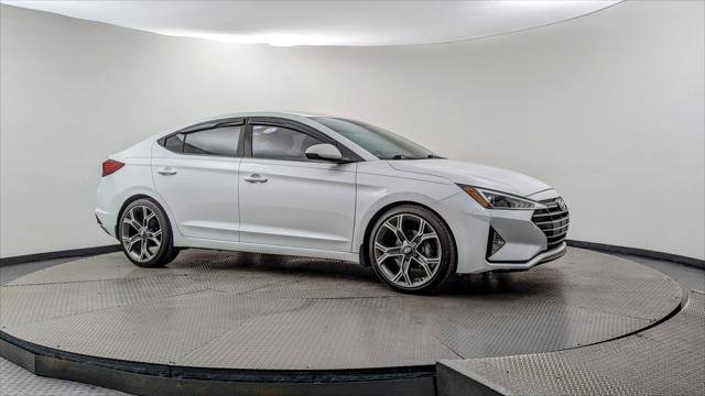 Used 2019 Hyundai Elantra SE FWD image 11