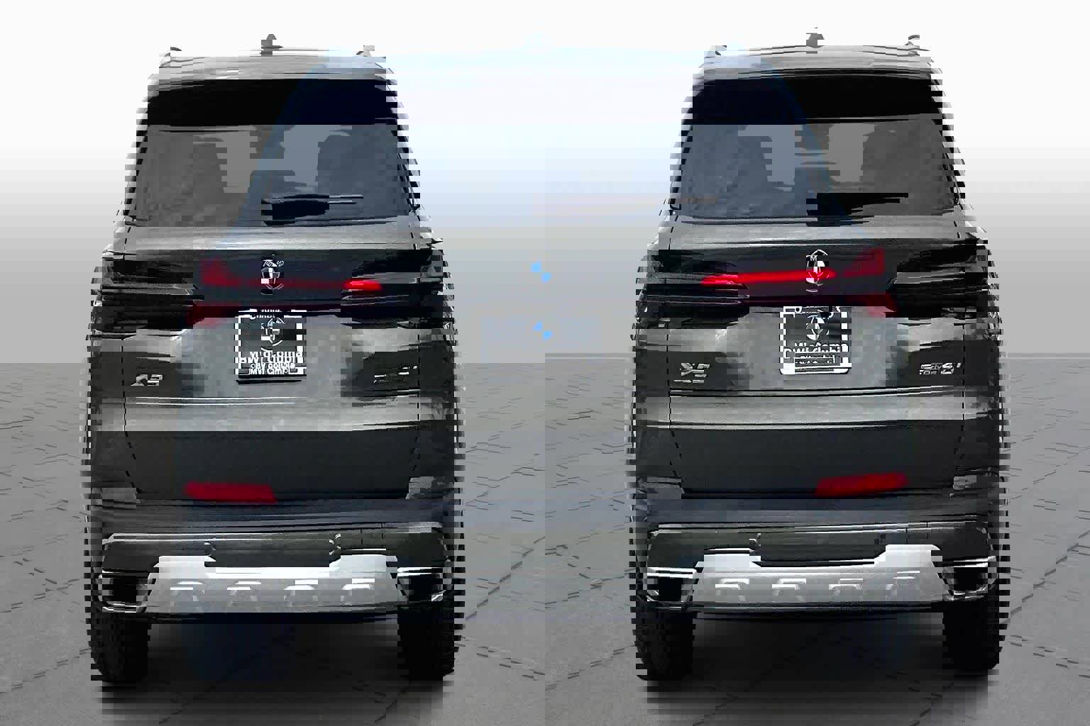 Certified 2024 BMW X5 sDrive40i w/ Premium Package image 4